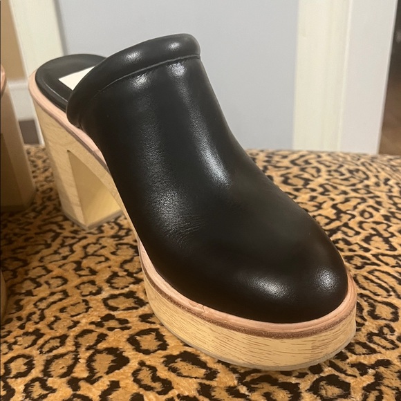 Dolce Vita Black Leather Mules with Tan Sole - Picture 3 of 14